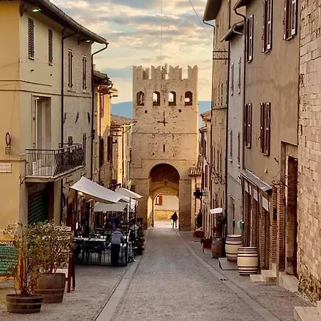 Casa Clarignano - Privata Con Bagno Di Vapore モンテファルコ